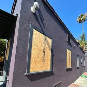 Board-up services in Los Angeles